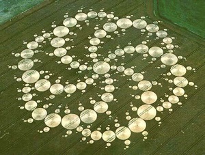 _wikipedia_commons_c_c4_Crop_circles_Swirl-3